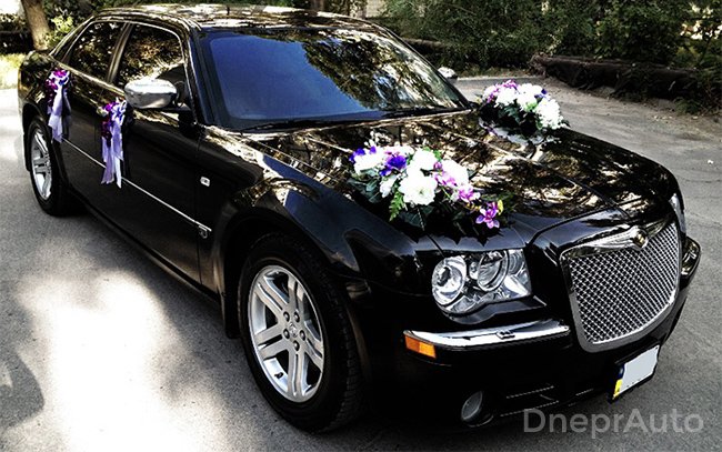 Аренда Chrysler 300C на свадьбу Днепр