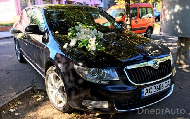 Аренда Skoda Octavia A5 на свадьбу Днепр